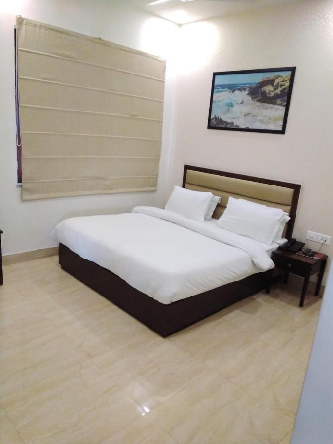 Hotel Starwood 2*